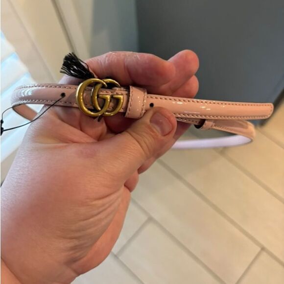 Brand new Gucci Pink thin Leather Belt comes with box and dustbag size 80 - Picture 2 of 13